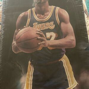 Vintage 1981 new sealed NBA Magic Johnson Lakers 550 piece puzzle.